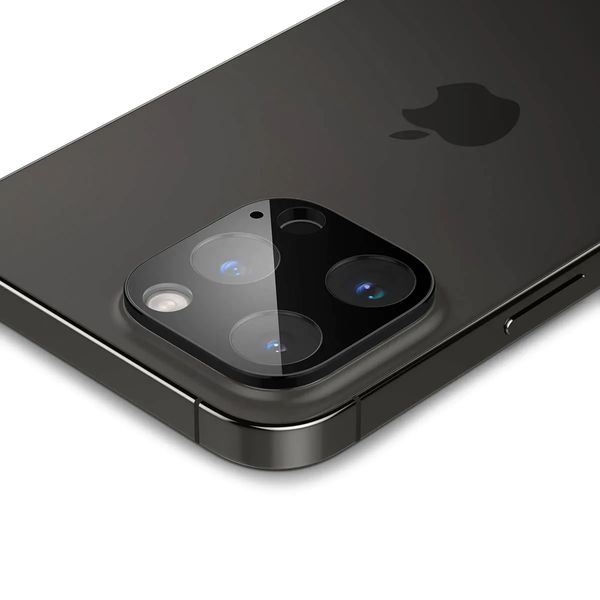 Захисне скло Spigen для камери iPhone 15 Pro /15 Pro Max - Optik Camera Lens (2шт), Black (AGL05273) AGL05273 фото
