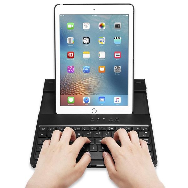 Чохол Spigen для iPad 9.7" і Air 2 (iPad 6) (K101W) Бездротова клавіатура Bluetooth зі стилусом (044EP20378) 044EP20378 фото